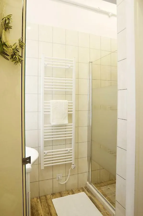 Free Garage!!! Downtown Apartment Near The New York Coffee House Budapešť